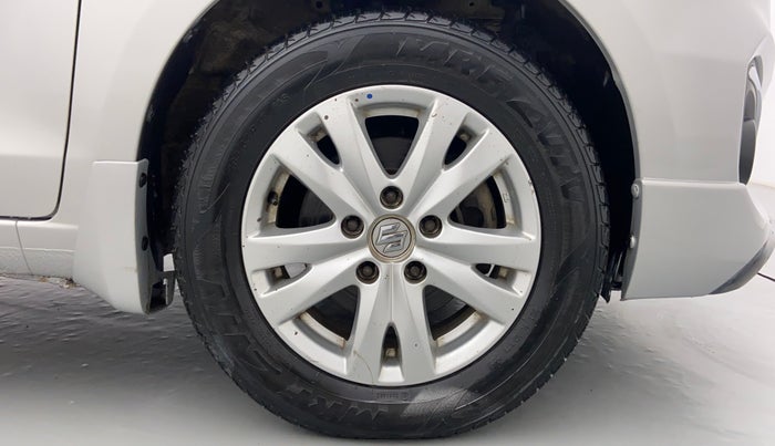 2018 Maruti Ertiga VDI SHVS LIMITED EDITION, Diesel, Manual, 25,075 km, Right Front Wheel