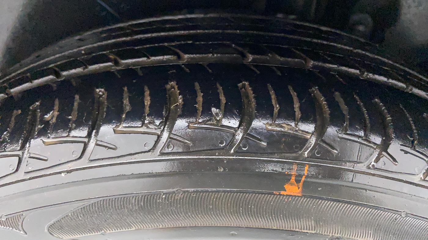 2018 Maruti Ertiga VDI SHVS LIMITED EDITION, Diesel, Manual, 25,075 km, Left Rear Tyre Tread