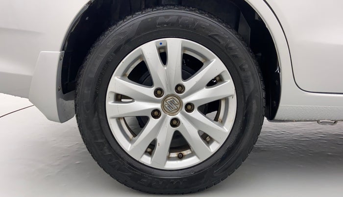 2018 Maruti Ertiga VDI SHVS LIMITED EDITION, Diesel, Manual, 25,075 km, Right Rear Wheel