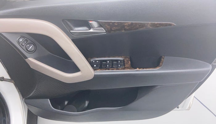 2017 Hyundai Creta 1.6 CRDI SX PLUS AUTO, Diesel, Automatic, 97,547 km, Driver Side Door Panel Controls