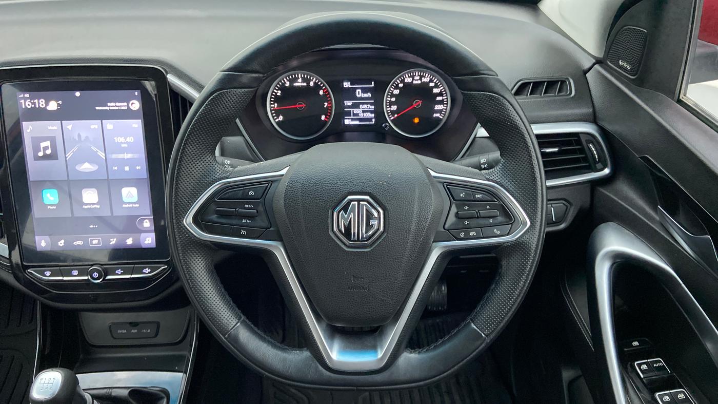 2020 MG HECTOR SMART HYBRID 1.5 PETROL, Petrol, Manual, 15,108 km, Steering Wheel Close Up