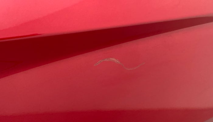2020 MG HECTOR SMART HYBRID 1.5 PETROL, Petrol, Manual, 15,108 km, Right fender - Minor scratches