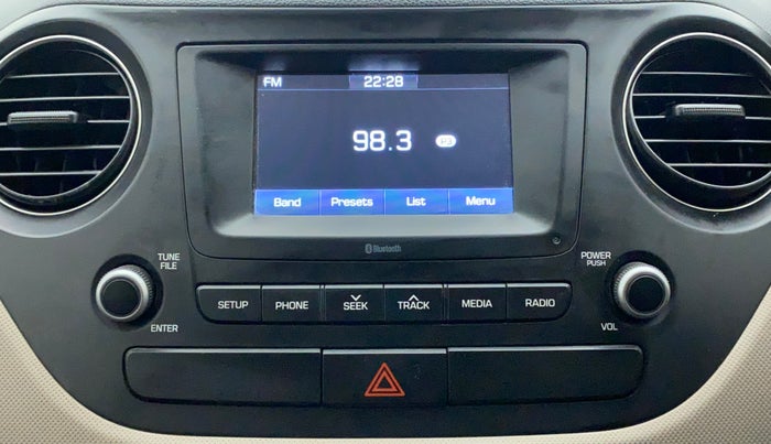 2018 Hyundai Grand i10 SPORTZ 1.2 KAPPA VTVT, Petrol, Manual, 94,280 km, Infotainment System