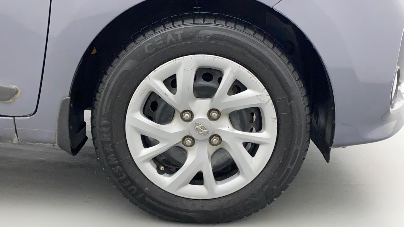 2018 Hyundai Grand i10 SPORTZ 1.2 KAPPA VTVT, Petrol, Manual, 94,280 km, Right Front Wheel