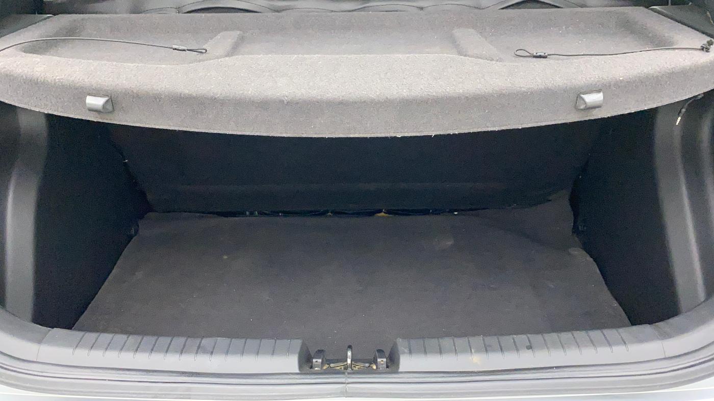 2019 Hyundai Elite i20 1.2 SPORTS PLUS VTVT, Petrol, Manual, 30,152 km, Boot Inside