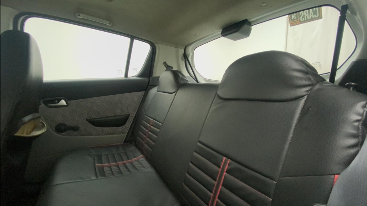 2019 Maruti Alto 800 LXI, Petrol, Manual, 33,325 km, Right Side Rear Door Cabin