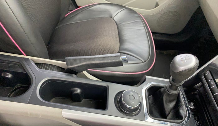 2018 Tata NEXON XZ PETROL, Petrol, Manual, 71,613 km, Gear Lever