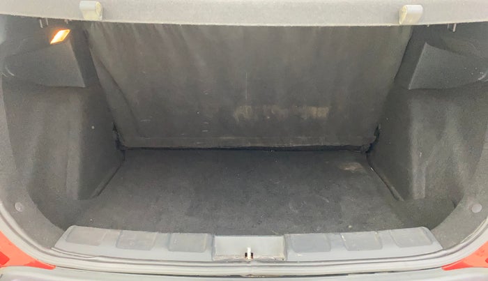 2018 Tata NEXON XZ PETROL, Petrol, Manual, 71,613 km, Boot Inside
