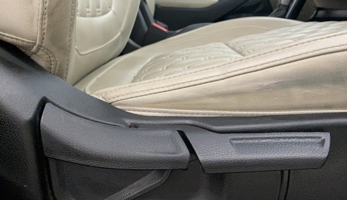2020 KIA SELTOS HTX IVT 1.5 PETROL, Petrol, Automatic, 37,241 km, Driver Side Adjustment Panel