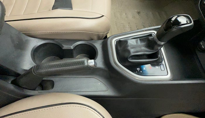 2016 Hyundai Creta SX PLUS AT 1.6 PETROL, Petrol, Automatic, 55,911 km, Gear Lever