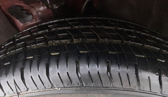 2018 Hyundai Elite i20 Magna Executive 1.2 AT, Petrol, Automatic, 85,315 km, Left Front Tyre Tread