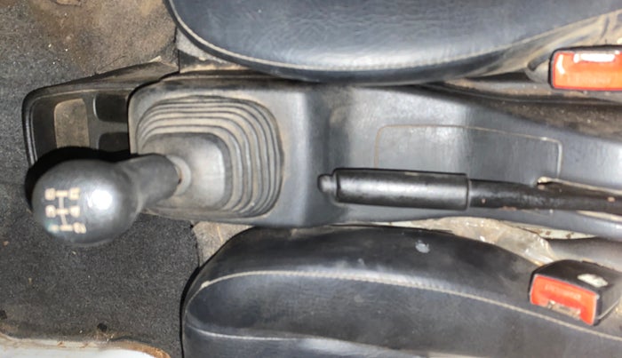 2019 Maruti Eeco 5 STR WITH A/C+HTR, Petrol, Manual, 26,591 km, Gear Lever