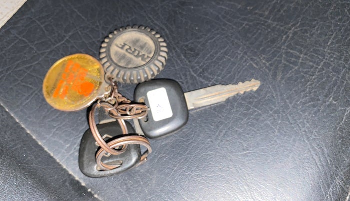 2019 Maruti Eeco 5 STR WITH A/C+HTR, Petrol, Manual, 26,591 km, Key Close Up