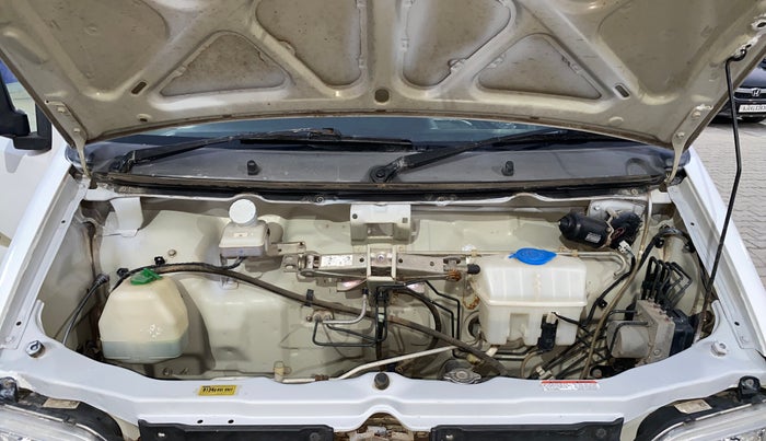 2019 Maruti Eeco 5 STR WITH A/C+HTR, Petrol, Manual, 26,591 km, Engine View