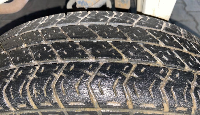 2019 Maruti Eeco 5 STR WITH A/C+HTR, Petrol, Manual, 26,591 km, Left Rear Tyre Tread