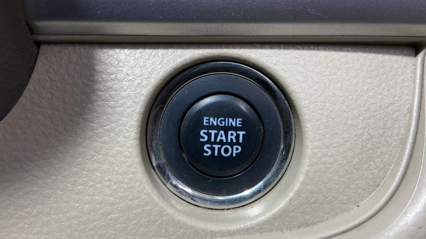 2016 Maruti Ertiga ZDI + SHVS, Diesel, Manual, 96,497 km, Keyless Start/ Stop Button