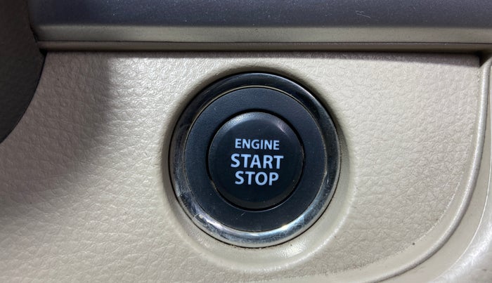 2016 Maruti Ertiga ZDI + SHVS, Diesel, Manual, 96,450 km, Keyless Start/ Stop Button