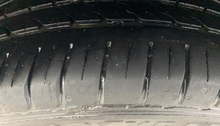 2017 Hyundai Elite i20 ASTA 1.2, Petrol, Manual, 80,632 km, Right Rear Tyre Tread