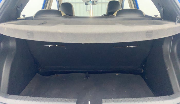 2017 Hyundai Elite i20 ASTA 1.2, Petrol, Manual, 80,632 km, Boot Inside