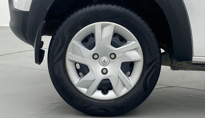2020 Renault Kwid RXL, Petrol, Manual, 22,590 km, Right Rear Wheel