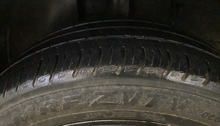 2020 Tata ALTROZ XT PETROL, Petrol, Manual, 47,402 km, Right Rear Tyre Tread