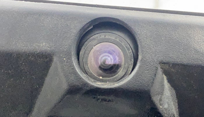 2017 Mahindra XUV500 W10 AT, Diesel, Automatic, 78,236 km, Parking Camera