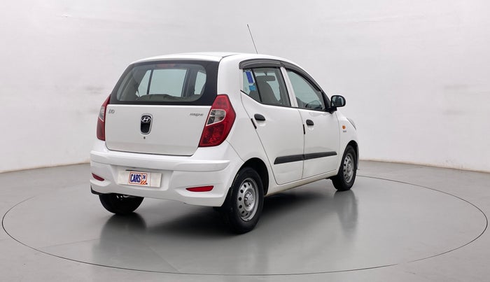 2016 Hyundai i10 MAGNA 1.1, Petrol, Manual, 36,198 km, Right Back Diagonal