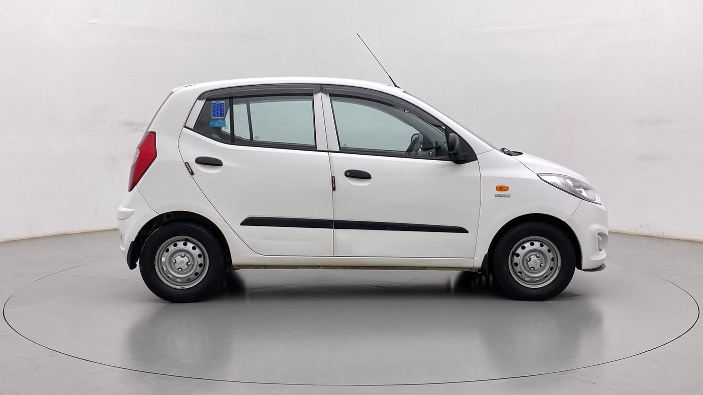 2016 Hyundai i10 MAGNA 1.1, Petrol, Manual, 36,198 km, Right Side View