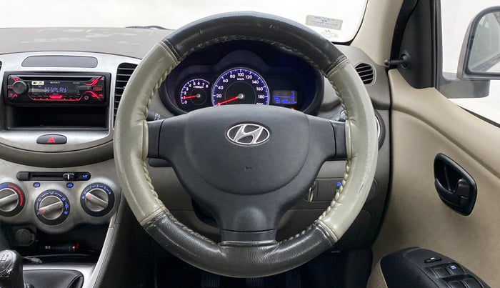 2016 Hyundai i10 MAGNA 1.1, Petrol, Manual, 36,198 km, Steering Wheel Close Up