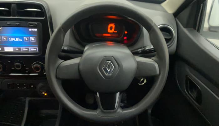 2016 Renault Kwid RXT 0.8, CNG, Manual, 58,204 km, Steering Wheel Close Up