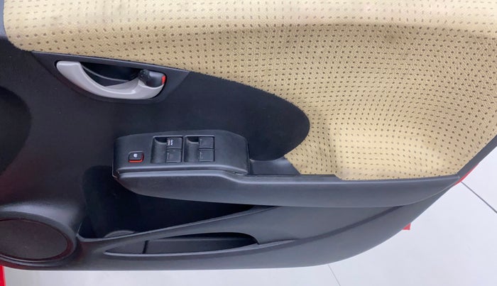 2012 Honda Jazz 1.2L I-VTEC SELECT, Petrol, Manual, 63,340 km, Driver Side Door Panels Control