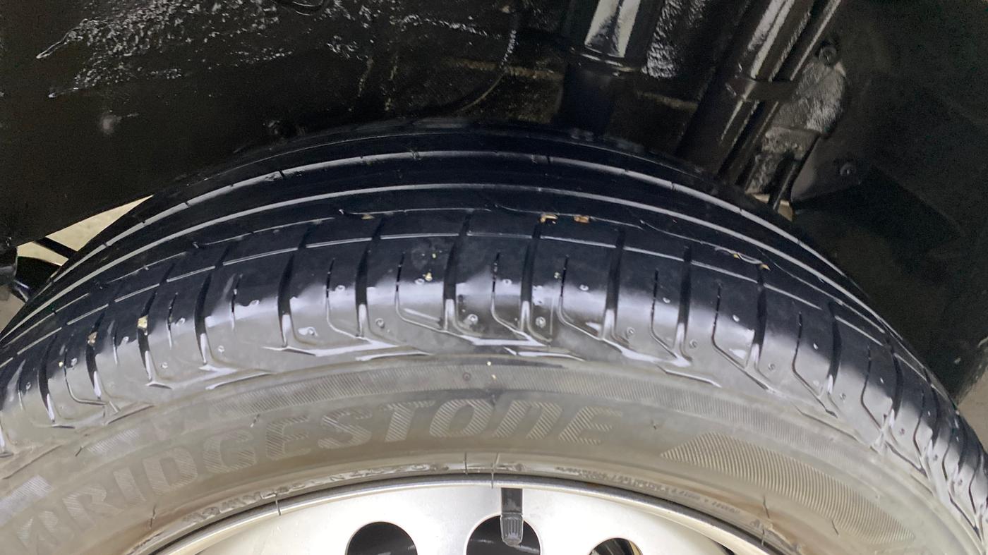 2020 Tata NEXON XE PETROL, Petrol, Manual, 16,643 km, Left Rear Tyre Tread