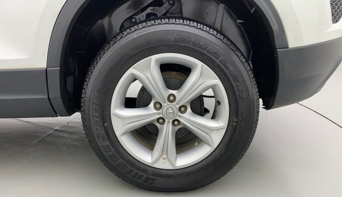 2019 Tata Harrier XT 2.0L KRYOTEC, Diesel, Manual, 65,980 km, Left Rear Wheel