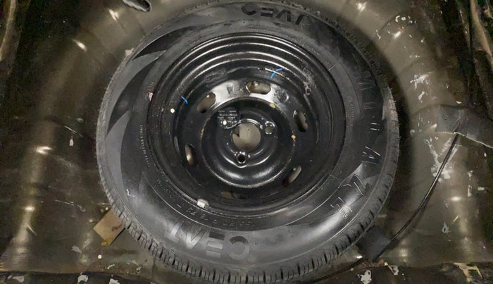 2016 Renault Kwid RXT 1.0, Petrol, Manual, 40,521 km, Spare Tyre