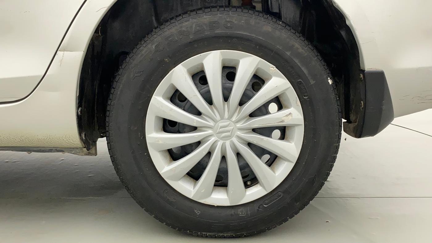 2015 Maruti Swift Dzire VXI, Petrol, Manual, 34,387 km, Left Rear Wheel