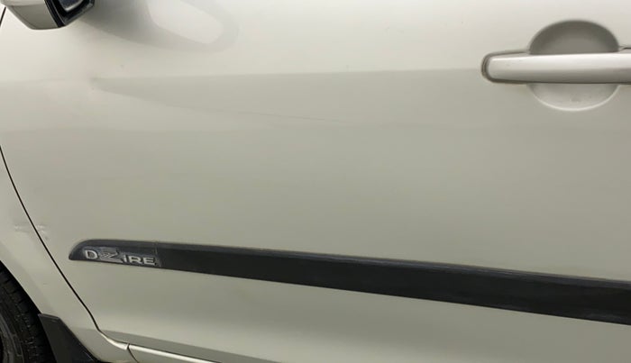 2015 Maruti Swift Dzire VXI, Petrol, Manual, 34,387 km, Front passenger door - Slightly dented