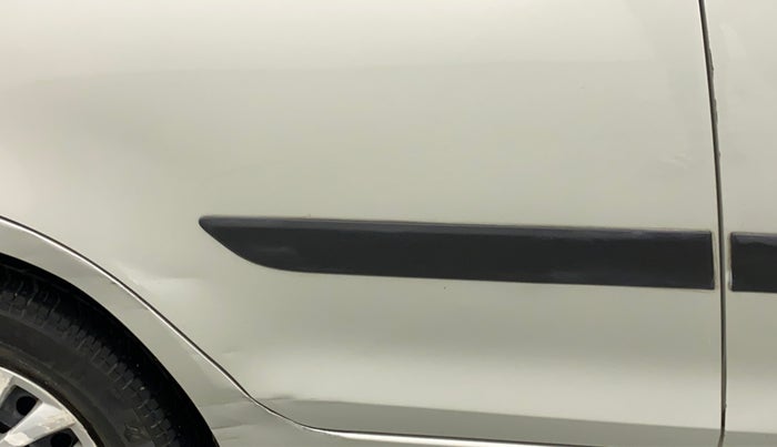 2015 Maruti Swift Dzire VXI, Petrol, Manual, 34,387 km, Right rear door - Slightly dented
