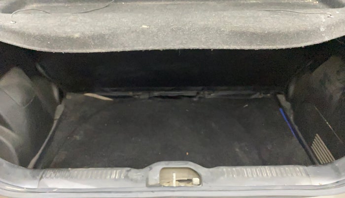 2019 Maruti Swift LXI, Petrol, Manual, 50,048 km, Boot Inside