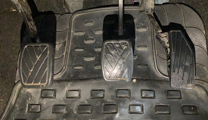 2019 Maruti Swift LXI, Petrol, Manual, 50,048 km, Pedals