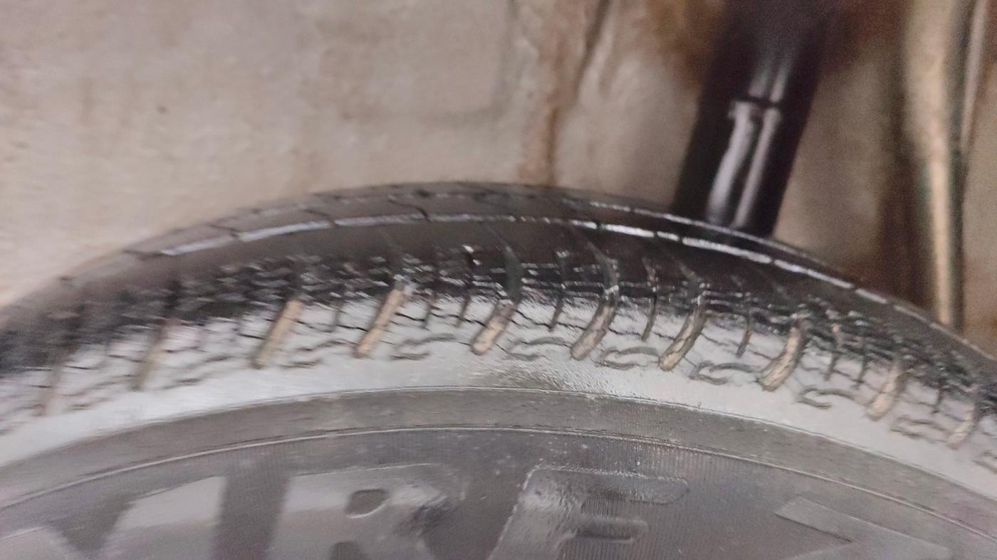 2022 Maruti S PRESSO VXI S-CNG, CNG, Manual, 50,227 km, Left Rear Tyre Tread