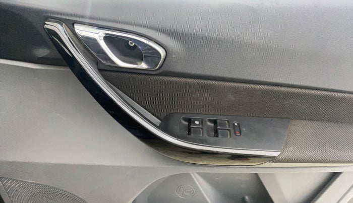 2019 Tata TIGOR XZA PLUS PETROL, Petrol, Automatic, 15,956 km, Driver Side Door Panels Control