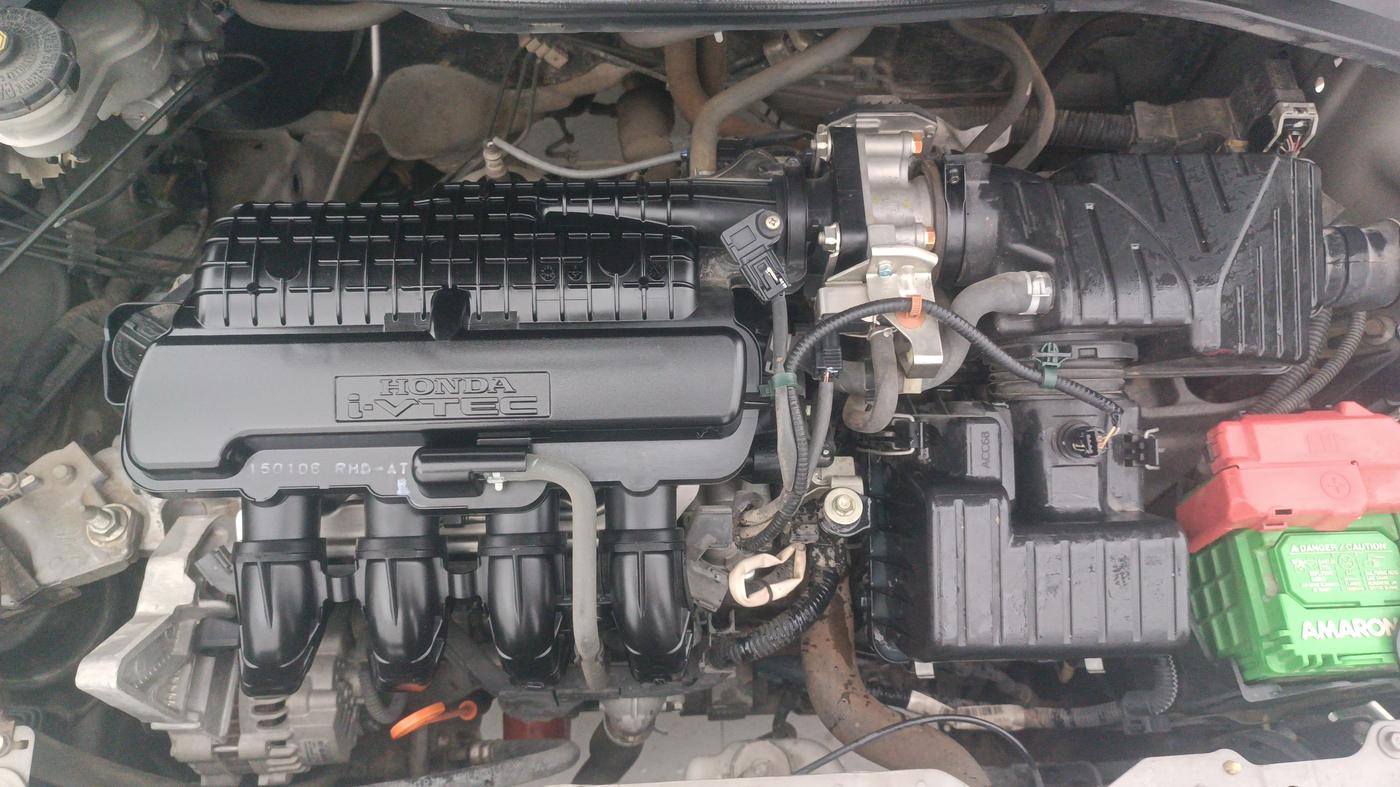 2015 Honda Brio VX AT, Petrol, Automatic, 27,752 km, Engine View