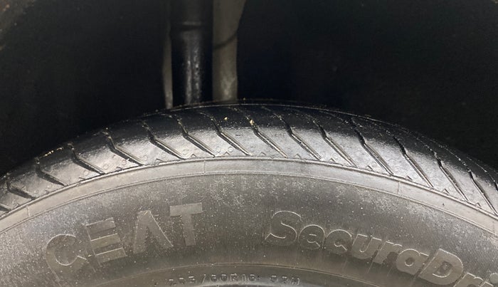 2016 Ford Ecosport TITANIUM 1.5L DIESEL, Diesel, Manual, 86,474 km, Right Rear Tyre Tread