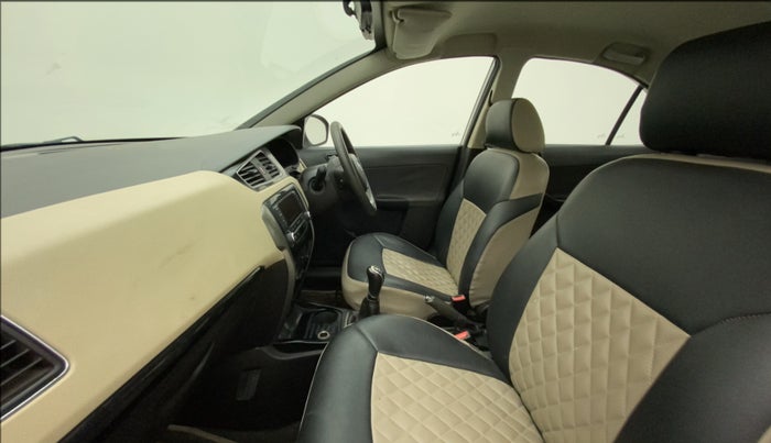 2014 Tata Zest XMS PETROL, Petrol, Manual, 91,864 km, Right Side Front Door Cabin