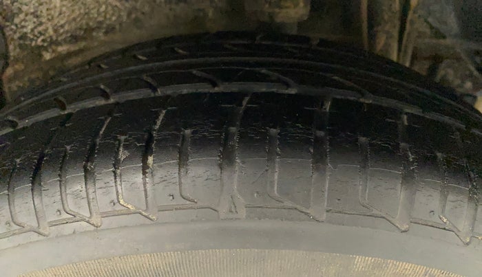 2014 Tata Zest XMS PETROL, Petrol, Manual, 91,864 km, Left Rear Tyre Tread