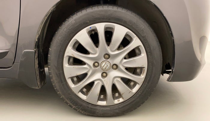 2016 Maruti Baleno ZETA CVT PETROL 1.2, Petrol, Automatic, 45,440 km, Right Front Wheel