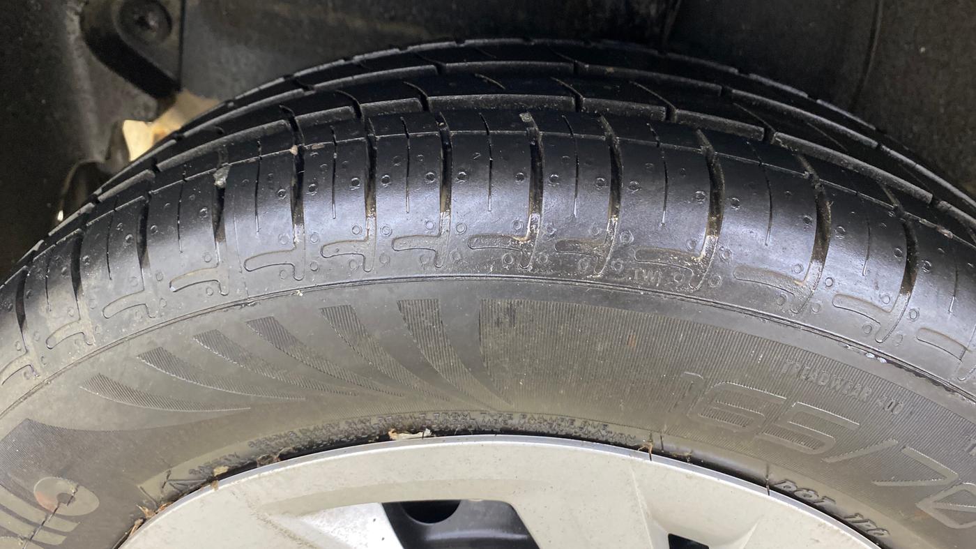 2026 Hyundai GRAND I10 NIOS MAGNA 1.2 KAPPA VTVT, Petrol, Manual, 628 km, Right Rear Tyre Tread