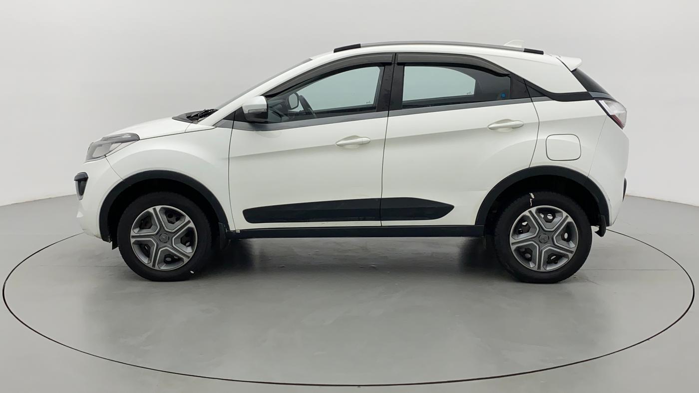 2018 Tata NEXON XT1.5, Diesel, Manual, 76,034 km, Left Side
