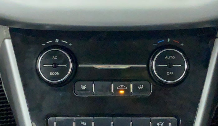 2018 Tata NEXON XT1.5, Diesel, Manual, 76,034 km, Automatic Climate Control