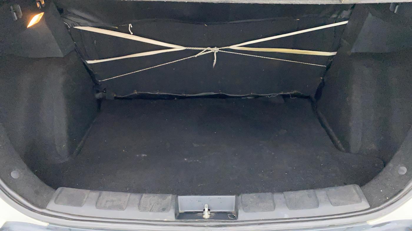 2018 Tata NEXON XT1.5, Diesel, Manual, 76,034 km, Boot Inside